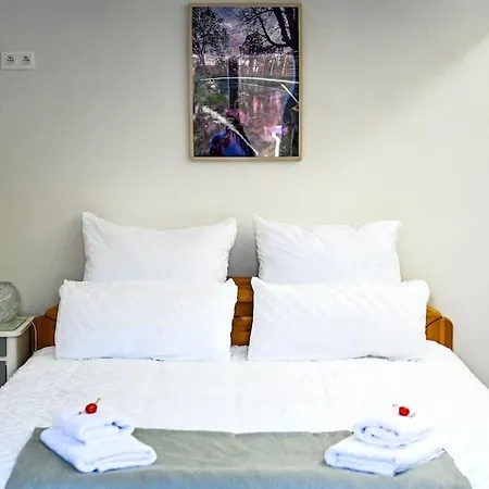 Holiday home Belle 80 - Beautiful Renovated 1865 House