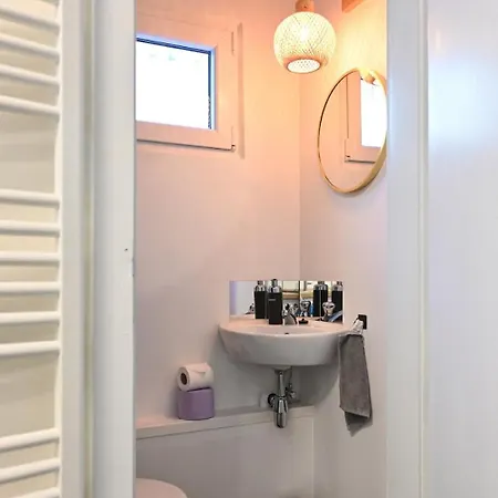 Belle 80 - Beautiful Renovated 1865 House Hébergement de vacances *