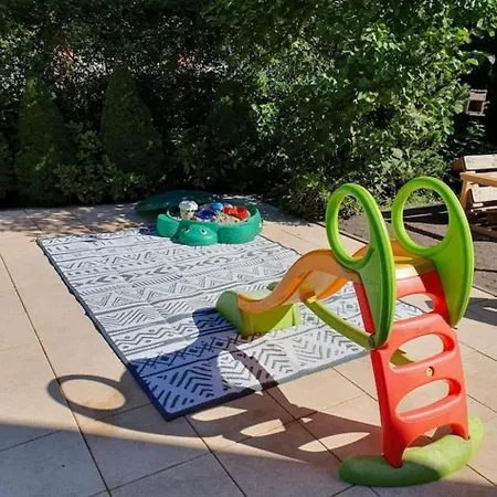 Nyaraló Belle 80 - Beautiful Renovated 1865 House *