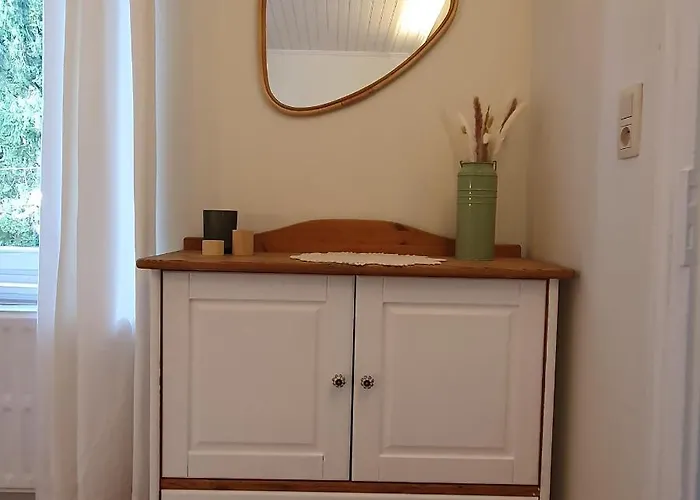 Belle 80 - Beautiful Renovated 1865 House *