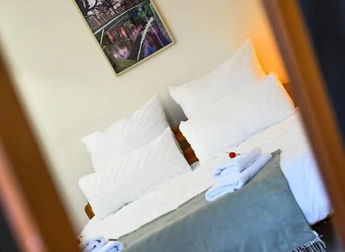 Belle 80 - Beautiful Renovated 1865 House Эйпен