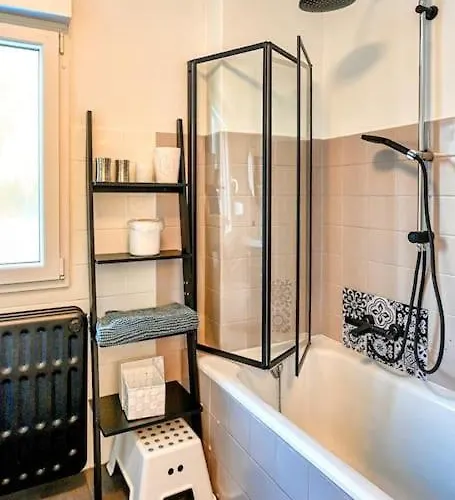 Дом отдыха Belle 80 - Beautiful Renovated 1865 House *