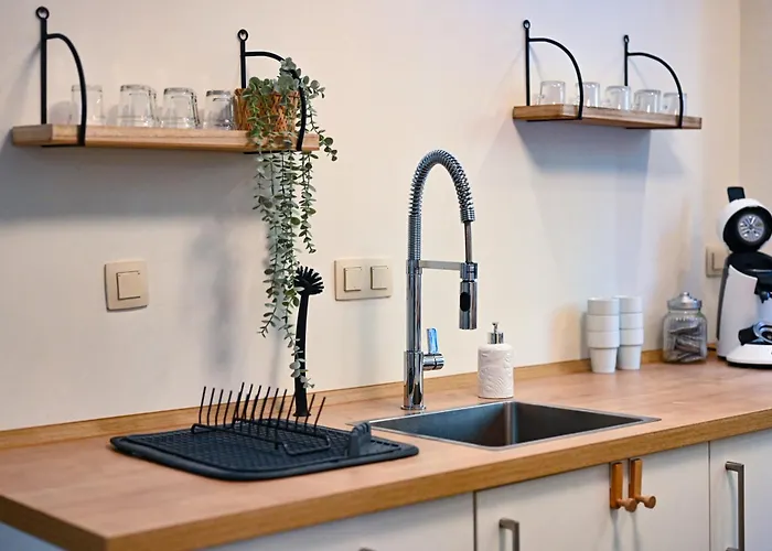 Дом отдыха Belle 80 - Beautiful Renovated 1865 House Эйпен