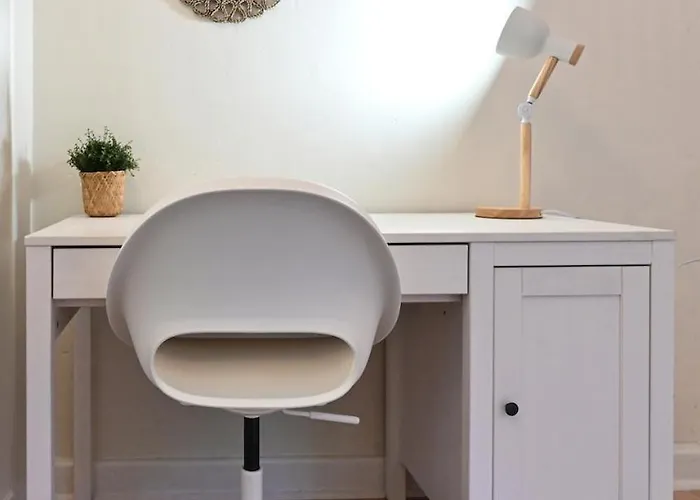 Дом отдыха Belle 80 - Beautiful Renovated 1865 House